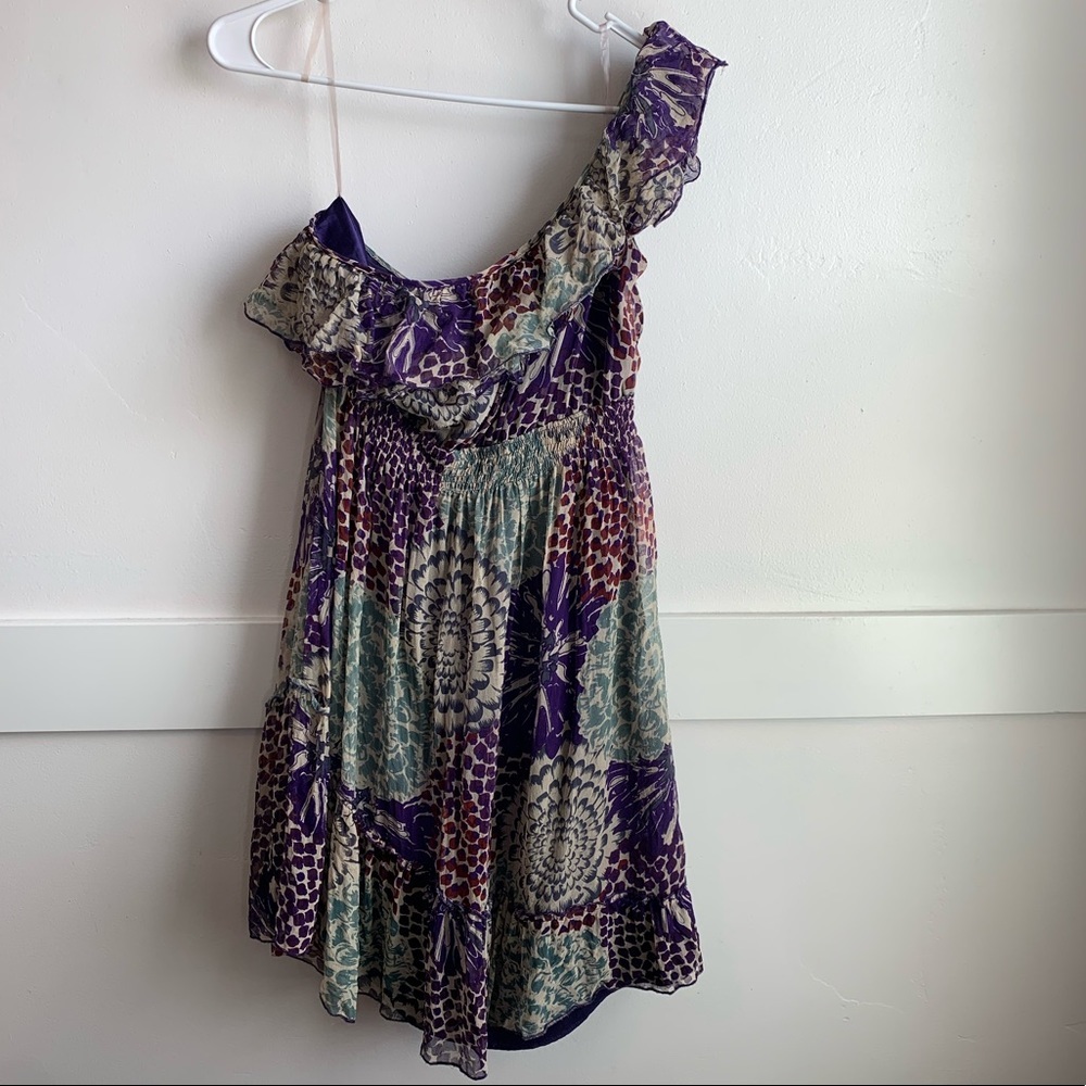 ECI New York Purple Floral One Shoulder Dress